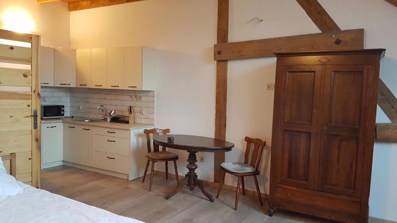 Dziewanna Apartment Brzeziniec Luaran gambar