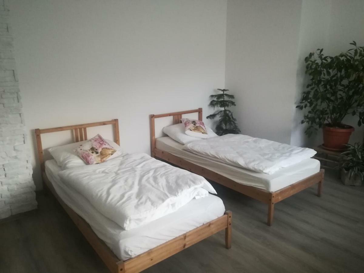Dziewanna Apartment Brzeziniec Luaran gambar